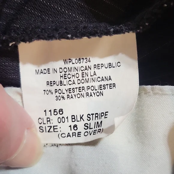 VANHEUSEN Boys' Black Pinstripe Flat Front Polyester Rayon Dress Pants - 16 Slim - Picture 8 of 16